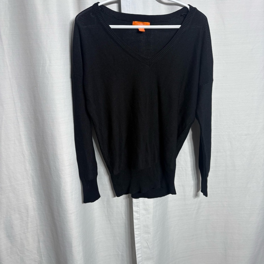 Joe Fresh Black Lightweight Knit Sweater V-Neck Minimal‎ Basic Casual